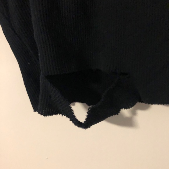 distressed black tank - Picture 4 of 6